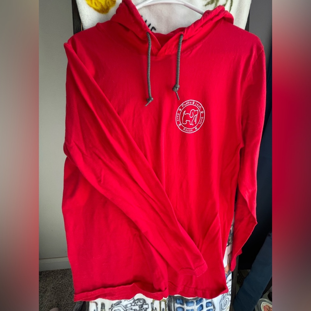 Puppie Love Red T-shirt Hoodie Medium